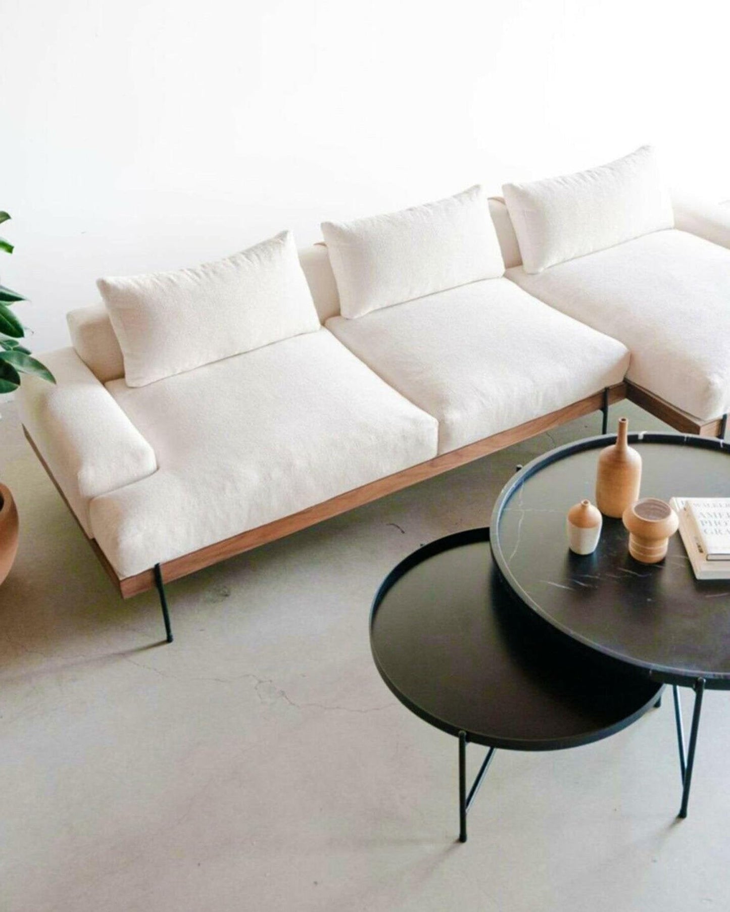 Beyaz Keten Sağ Köşe Koltuk - Soho 249