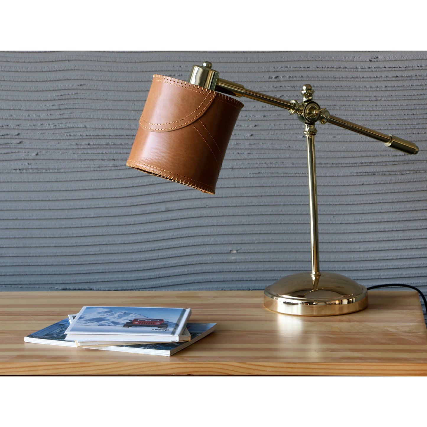 Gerçek Deri Detaylı Masa Lambası - Soho 454