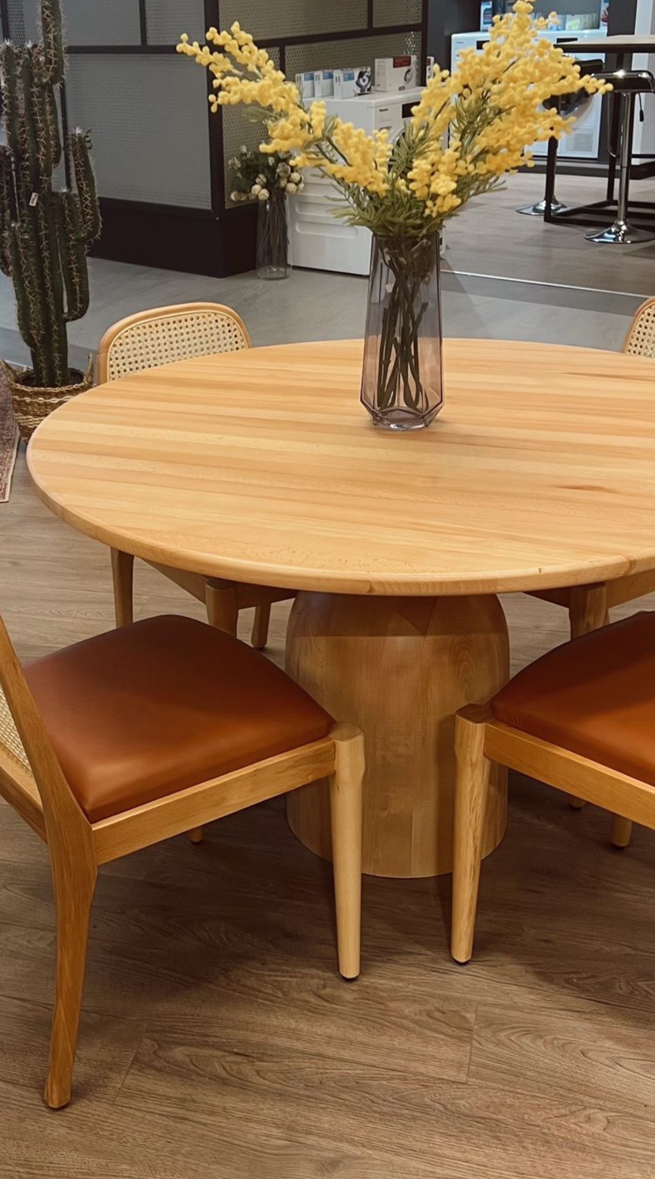 Yuvarlak Doğal Ahşap Yemek Masası - Soho 298